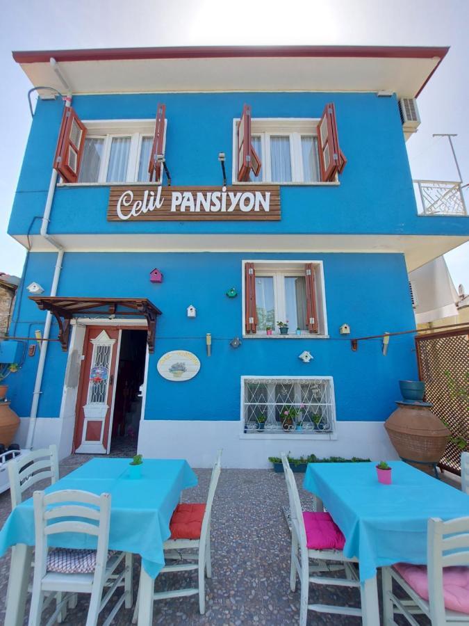 Celil Pansiyon Ayvalı Exteriör bild